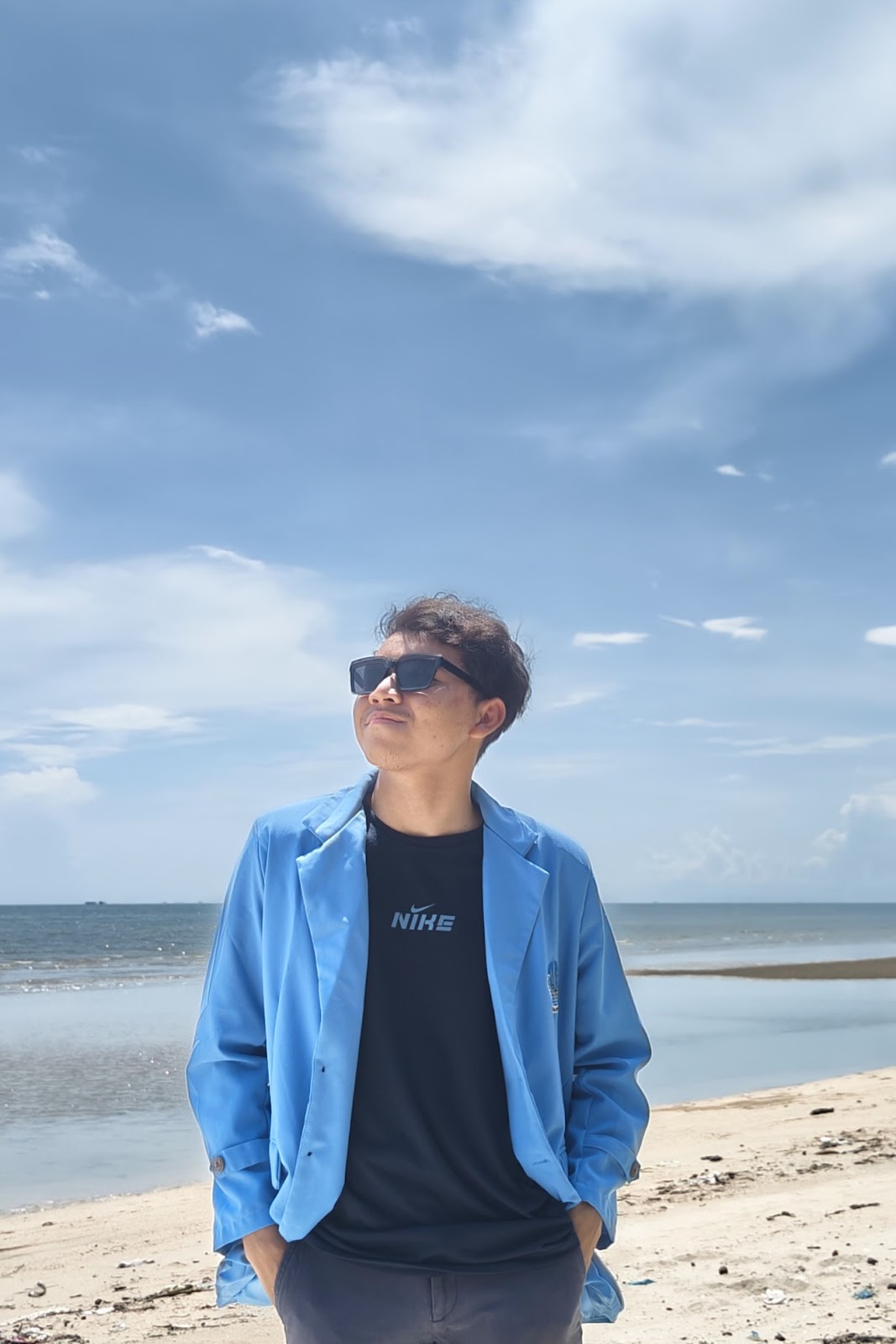 Foto Biodata