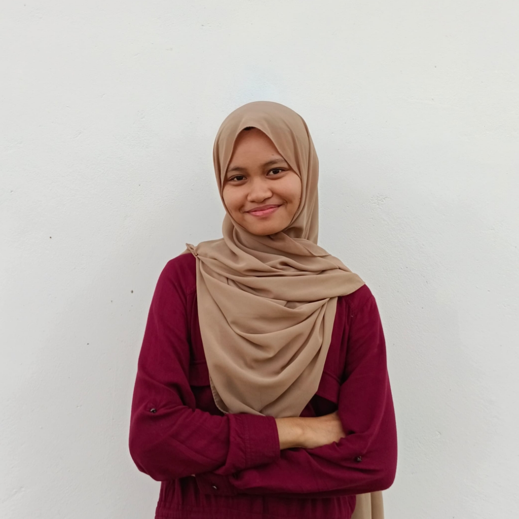 Foto Biodata