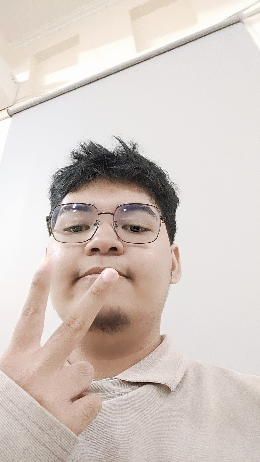 Foto Biodata